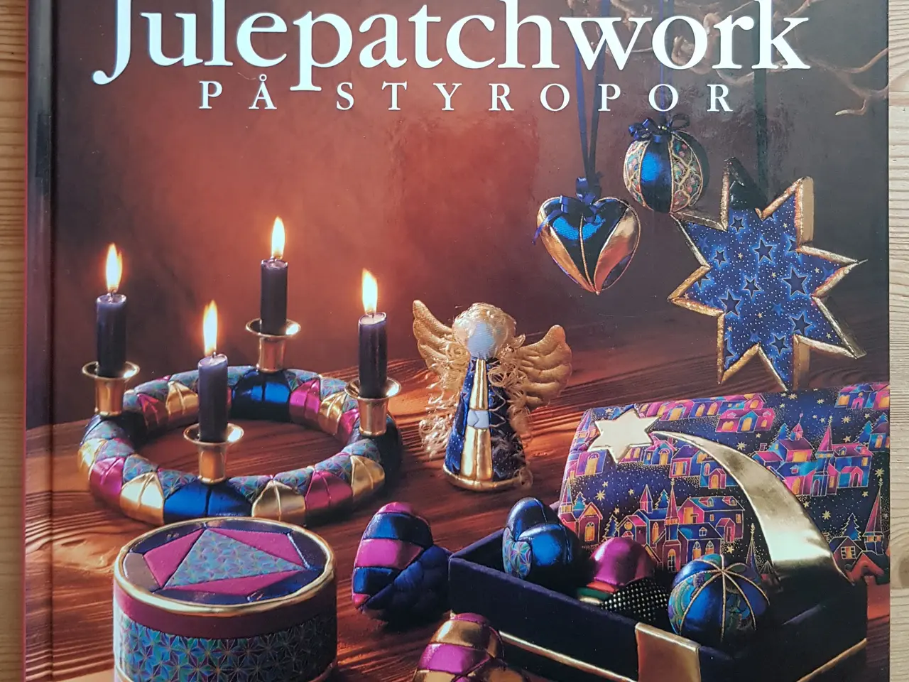 Billede 1 - Julepatchwork på styropor