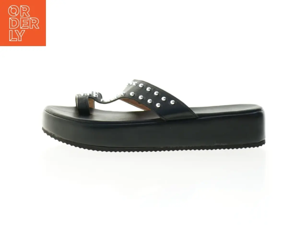 Billede 1 - Sorte sandaler med nitter (str. 42)