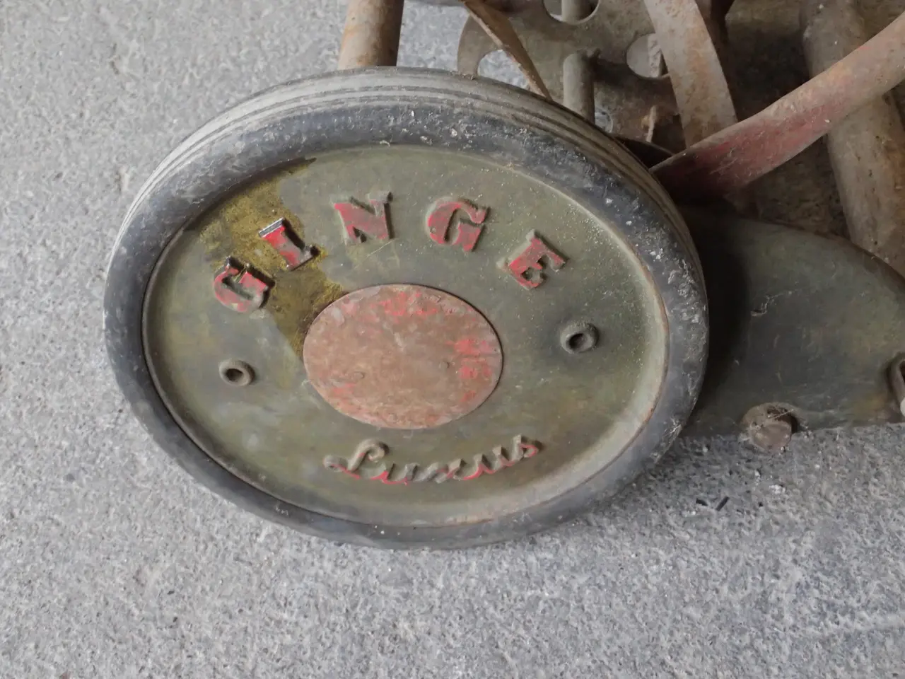 Billede 3 - Cylinder plæneklipper Ginge.