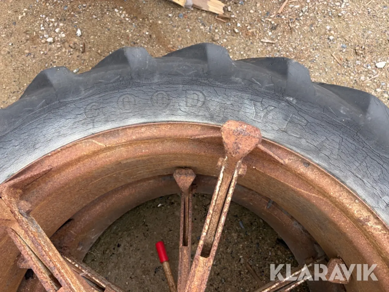 Billede 7 - Tvillinghjul Goodyear 13.6/12-38 2 Styk