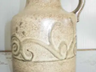 Flot West GERMANY Vase.