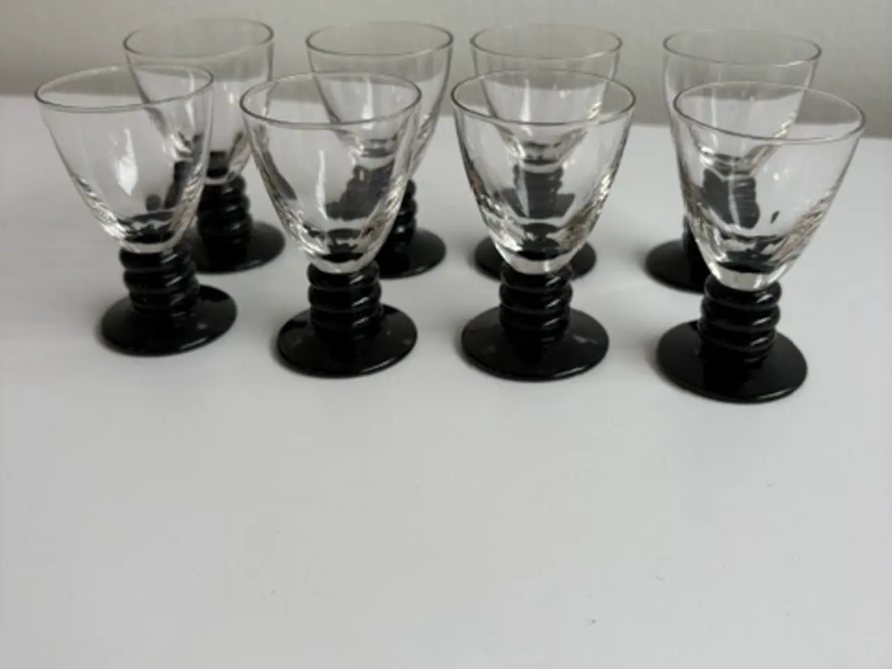 Billede 7 - Holmegaard Aalholm snapsglas med sort fod, 8 stk