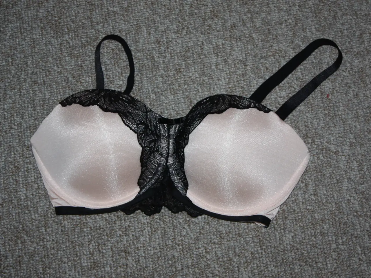 Billede 4 - BH Hunkemöller / hunkemøller str. 75 E