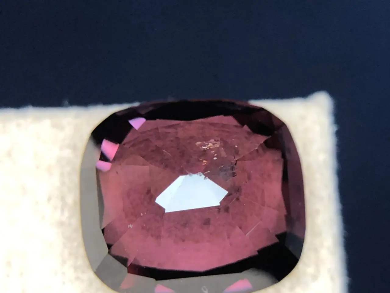 Billede 5 -  Rød, Lilla Spinel - 7.34 ct