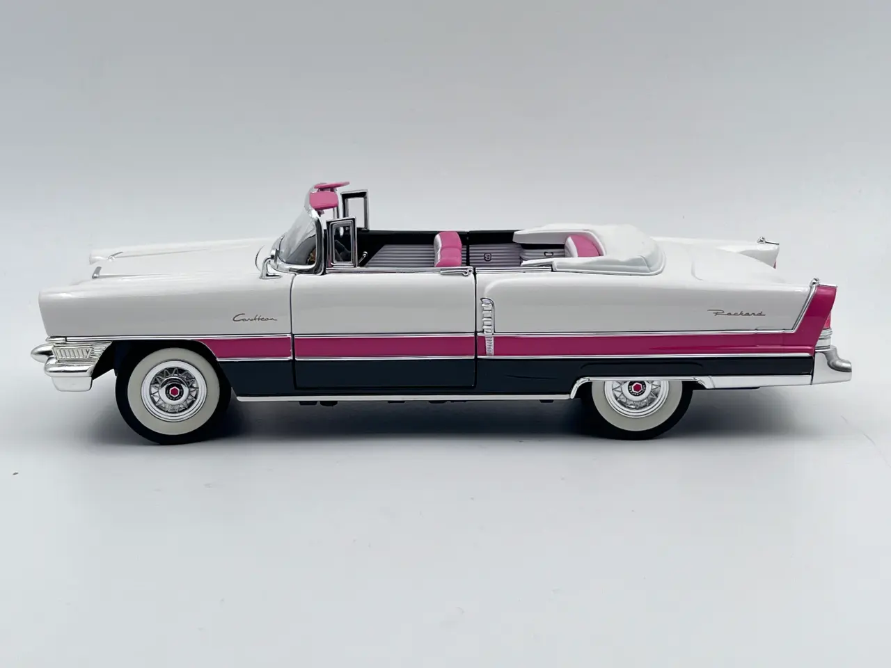 Billede 3 - 1955 Packard Caribbean - 1:18  Flot og detaljeret 