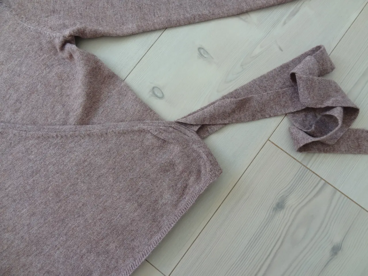 Billede 6 - Bluse, Sweater, Cardigan, Slåombluse, str. 36, 