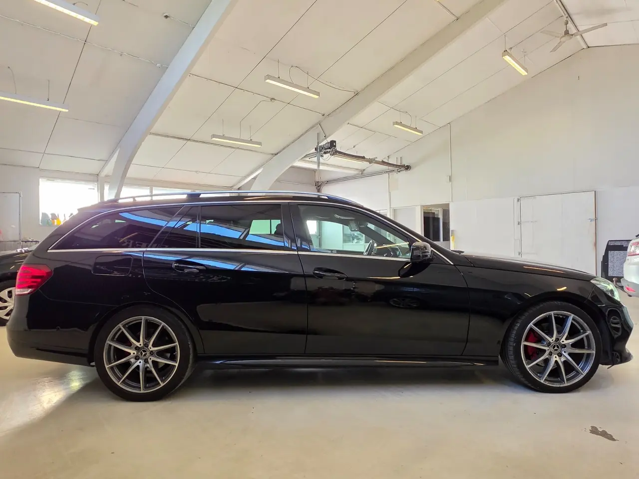 Billede 4 - Mercedes E220 2,2 BlueTEC Avantgarde AMG stc.