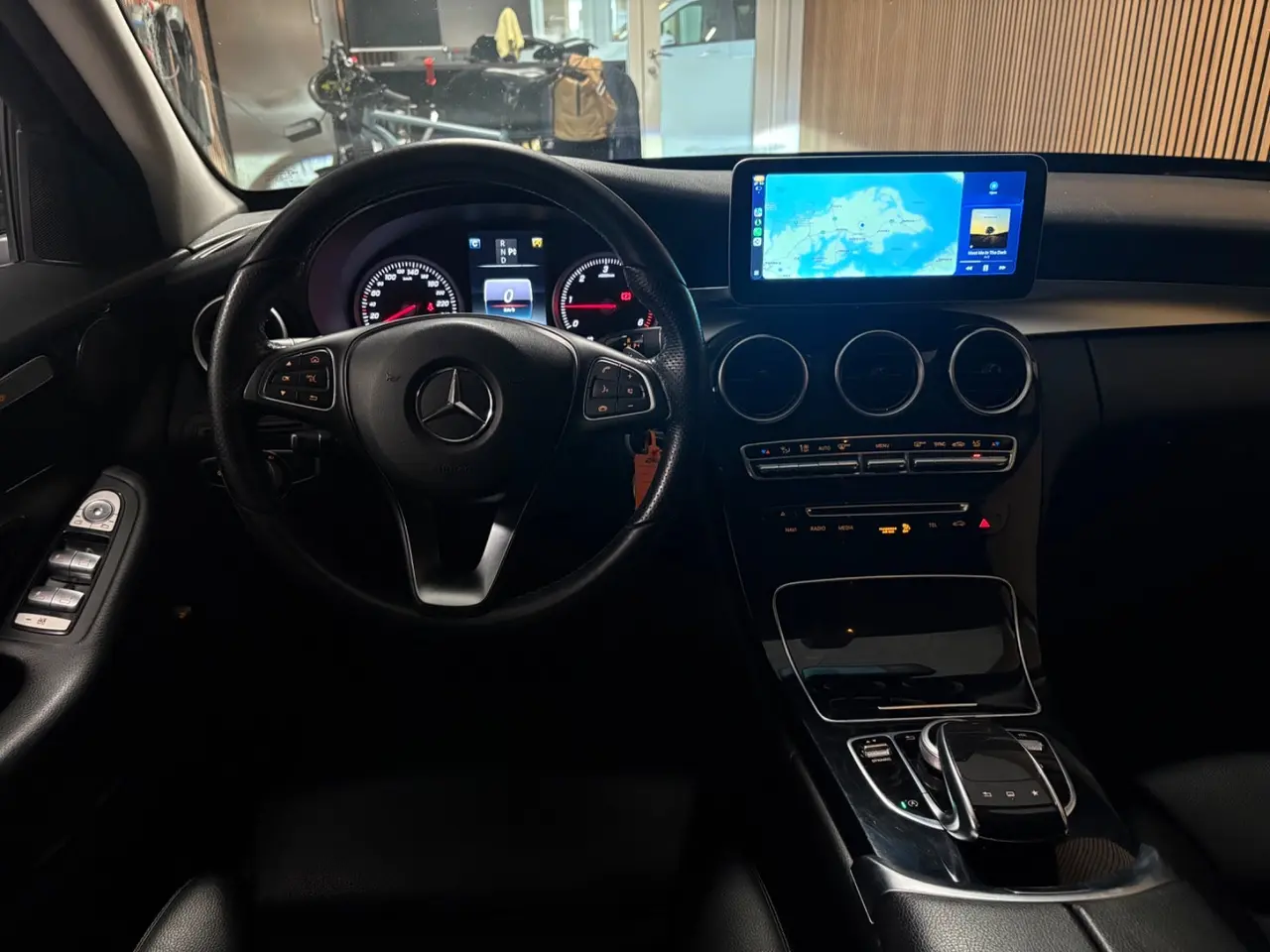 Billede 9 - Mercedes C220 d 2,2 AMG Line stc. aut.