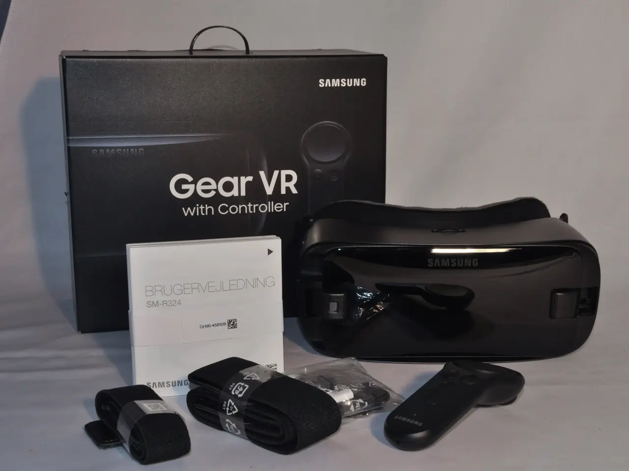 Billede 2 - Samsung Gear VR med Controller – VR Headset – Komp