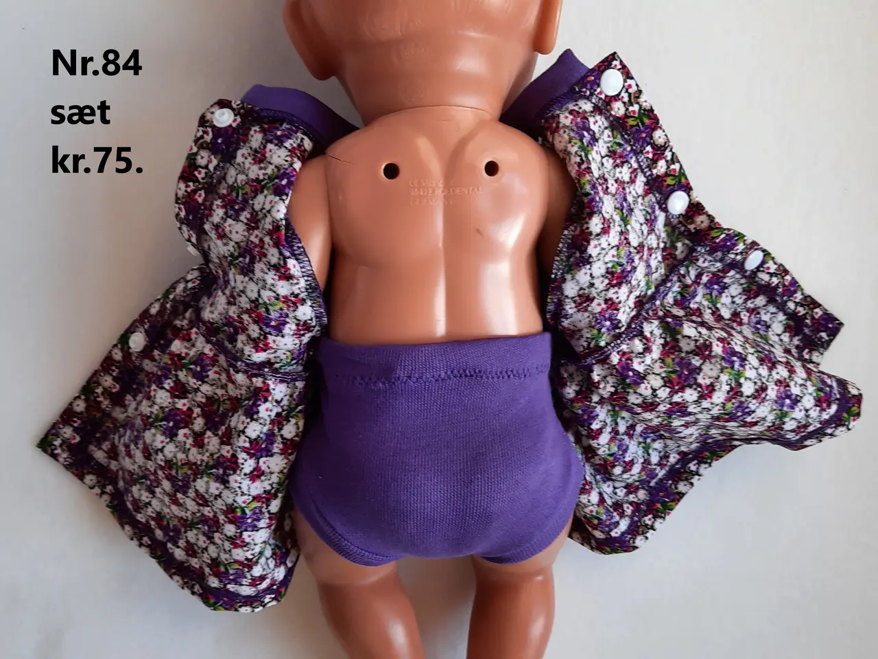 Billede 7 - Kjoler til Baby Born på 42 til 43cm.