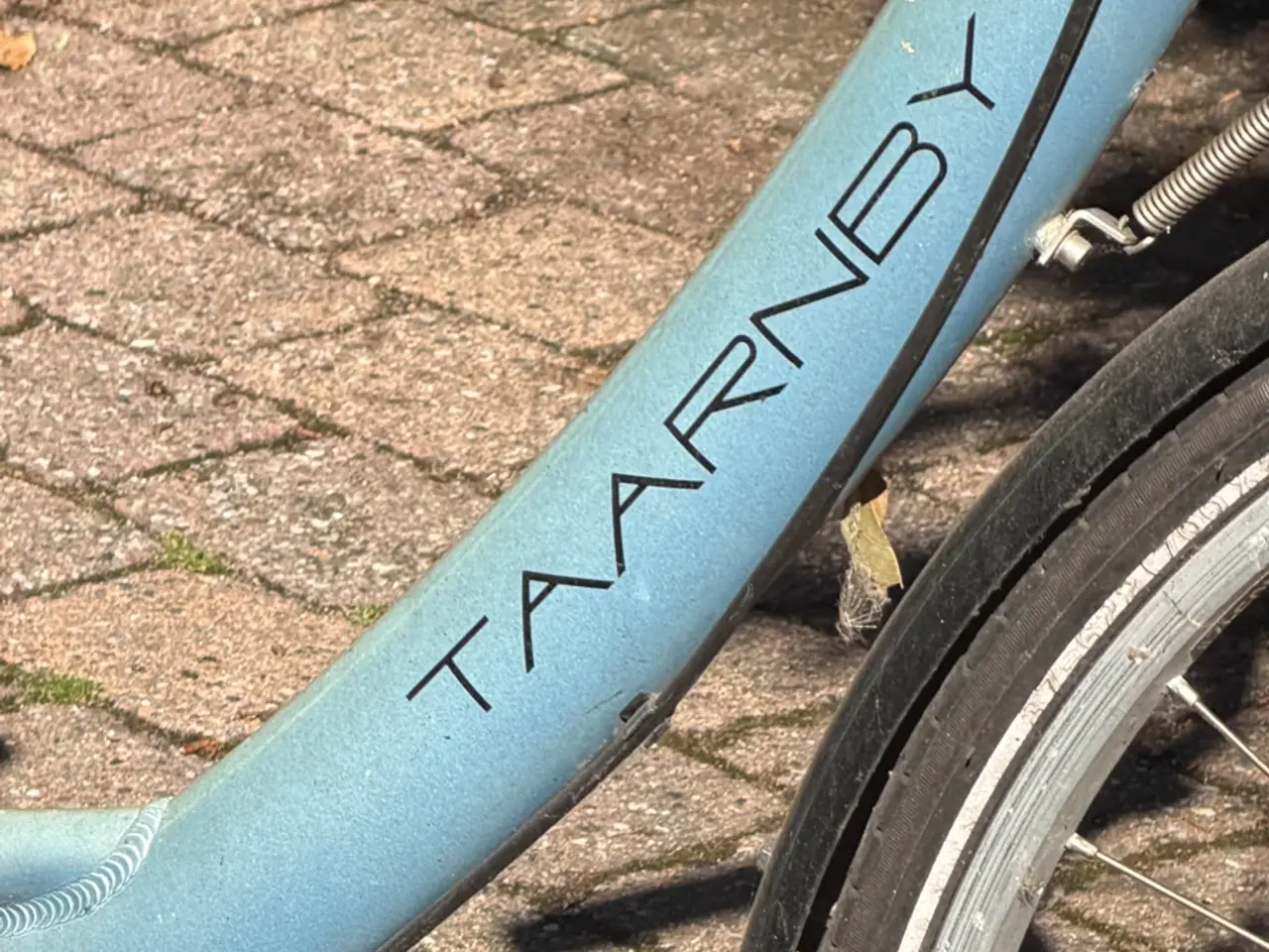 Billede 1 - Robust Taarnby damecykel