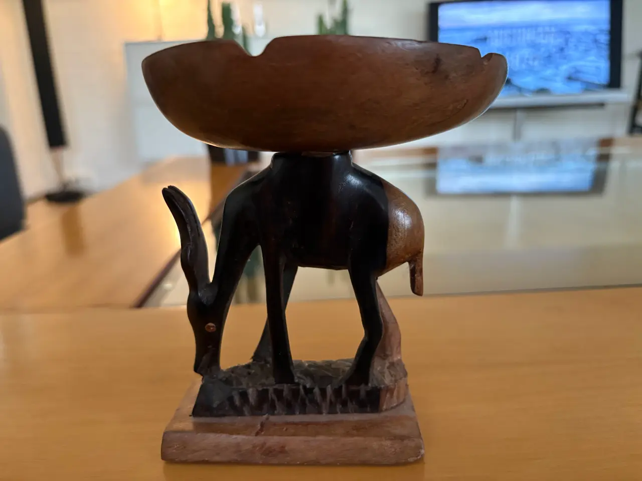 Billede 1 - Træfigur