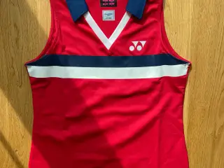Yonex top ny