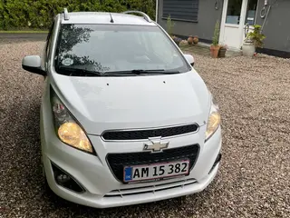 Chevrolet Spark 1.0 LS (2013)