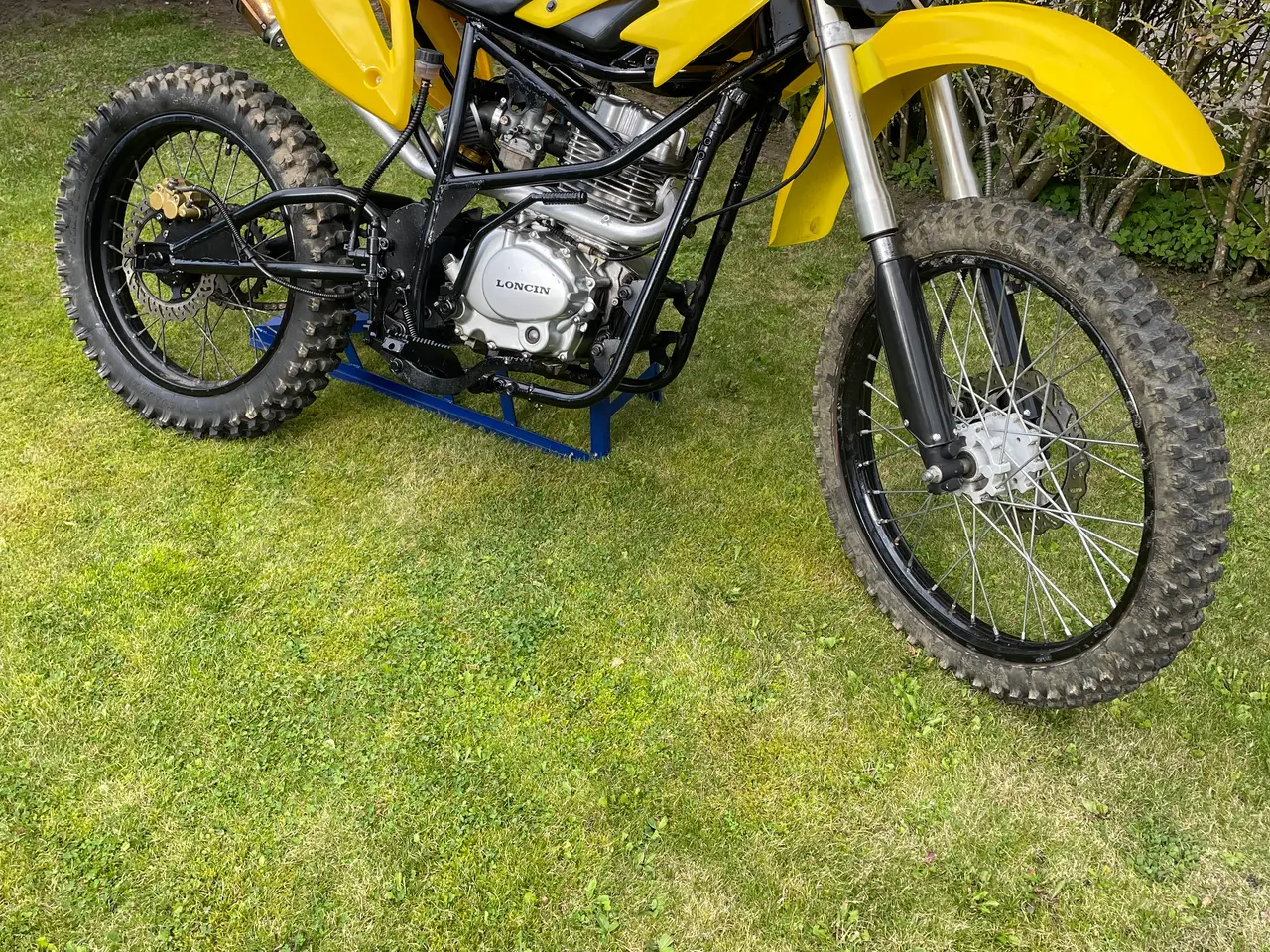 Billede 1 - Flot 250cc 4 takt Loncin crosser til salg