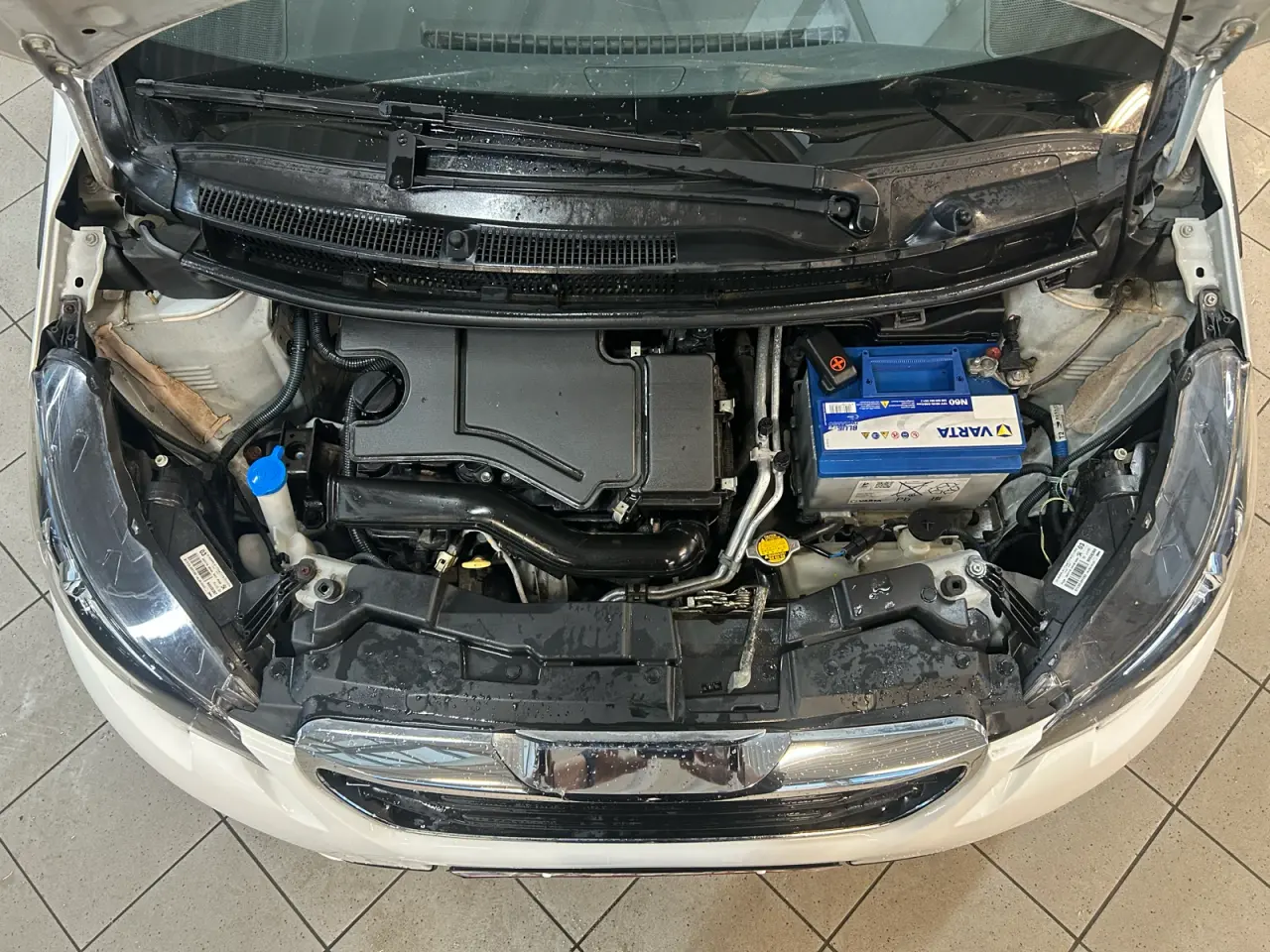 Billede 2 - Peugeot 108 1.0 – 2015 – Kun 53.000 km