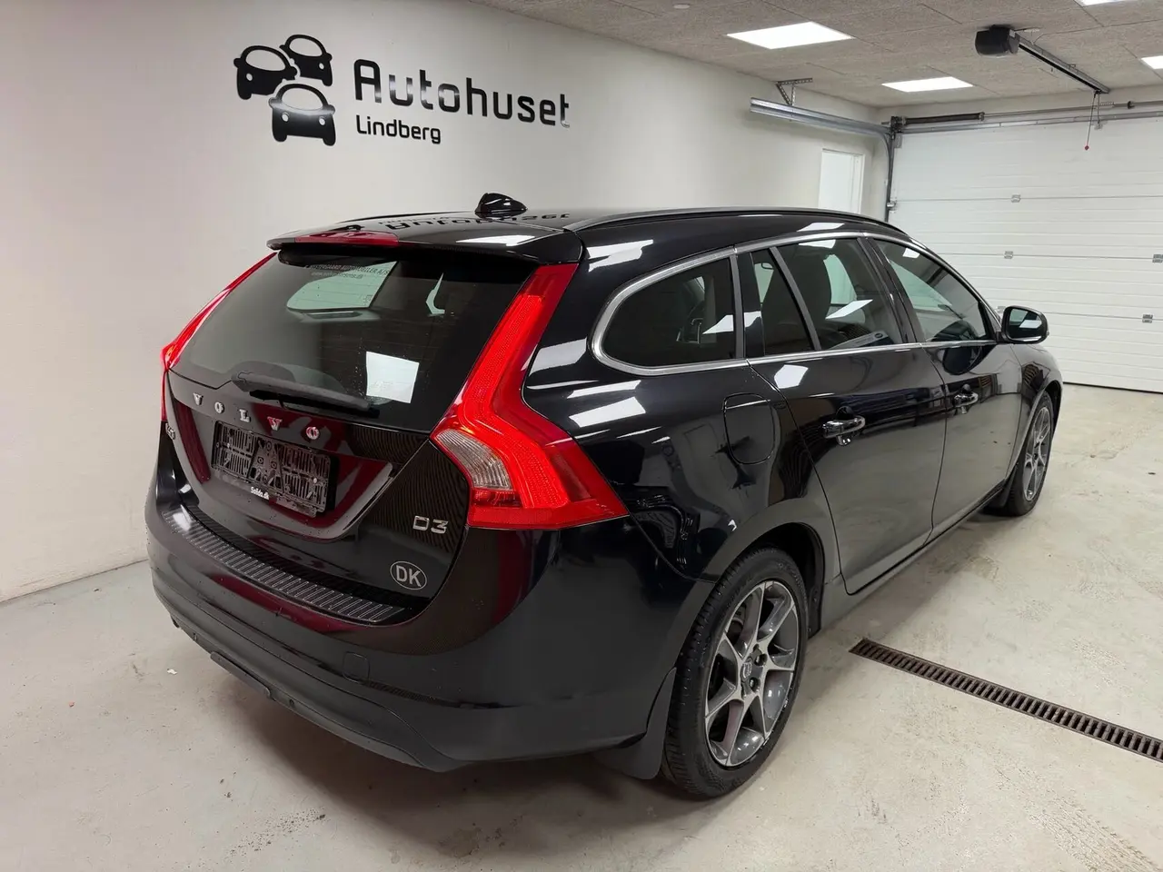 Billede 4 - Volvo V60 2,0 D3 Momentum 136HK Stc 6g