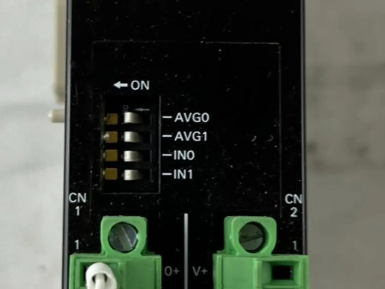 Billede 1 - Omron CPM2C-MAD11 Analog I/O Unit 2x Analog Inputs