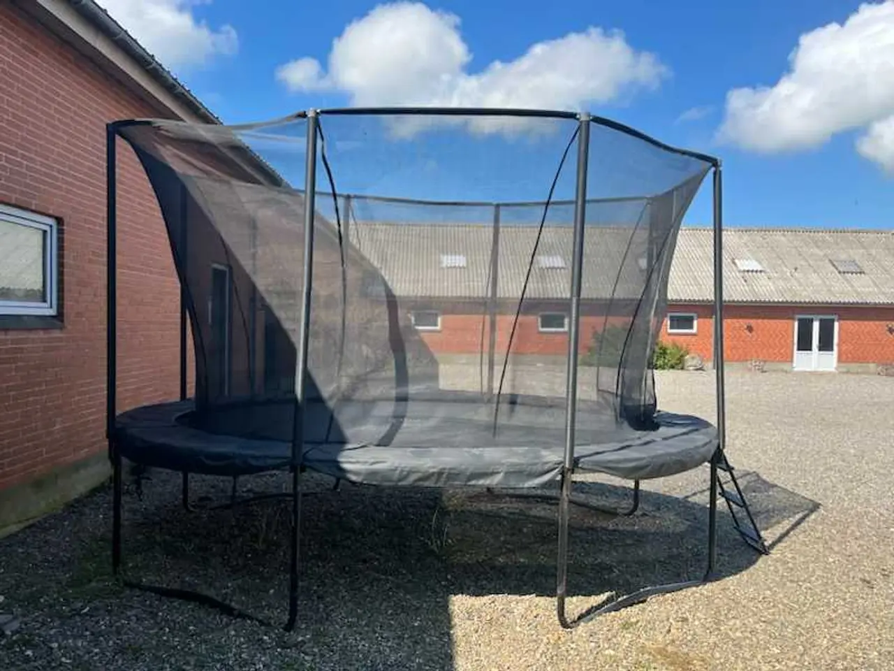 Billede 1 - Plum trampolin 