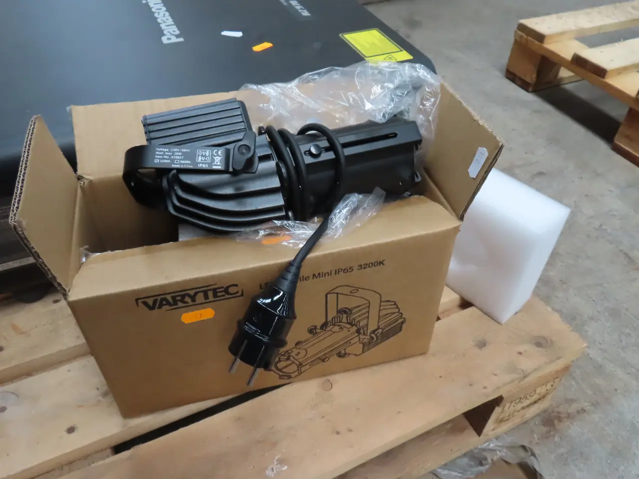 Billede 2 - Projektor PANASONIC PT-RZ970
