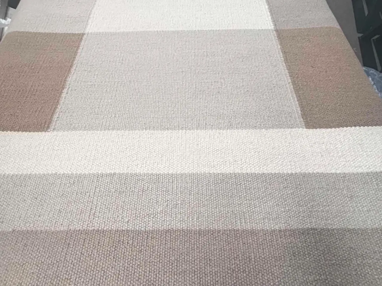 Billede 1 - Indbo Congo uldtæppe 140 × 200 cm – 100 % uld – Ny