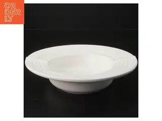 Hvid porcelænsaskebæger fra Søholm (str. Ø 20 cm)
