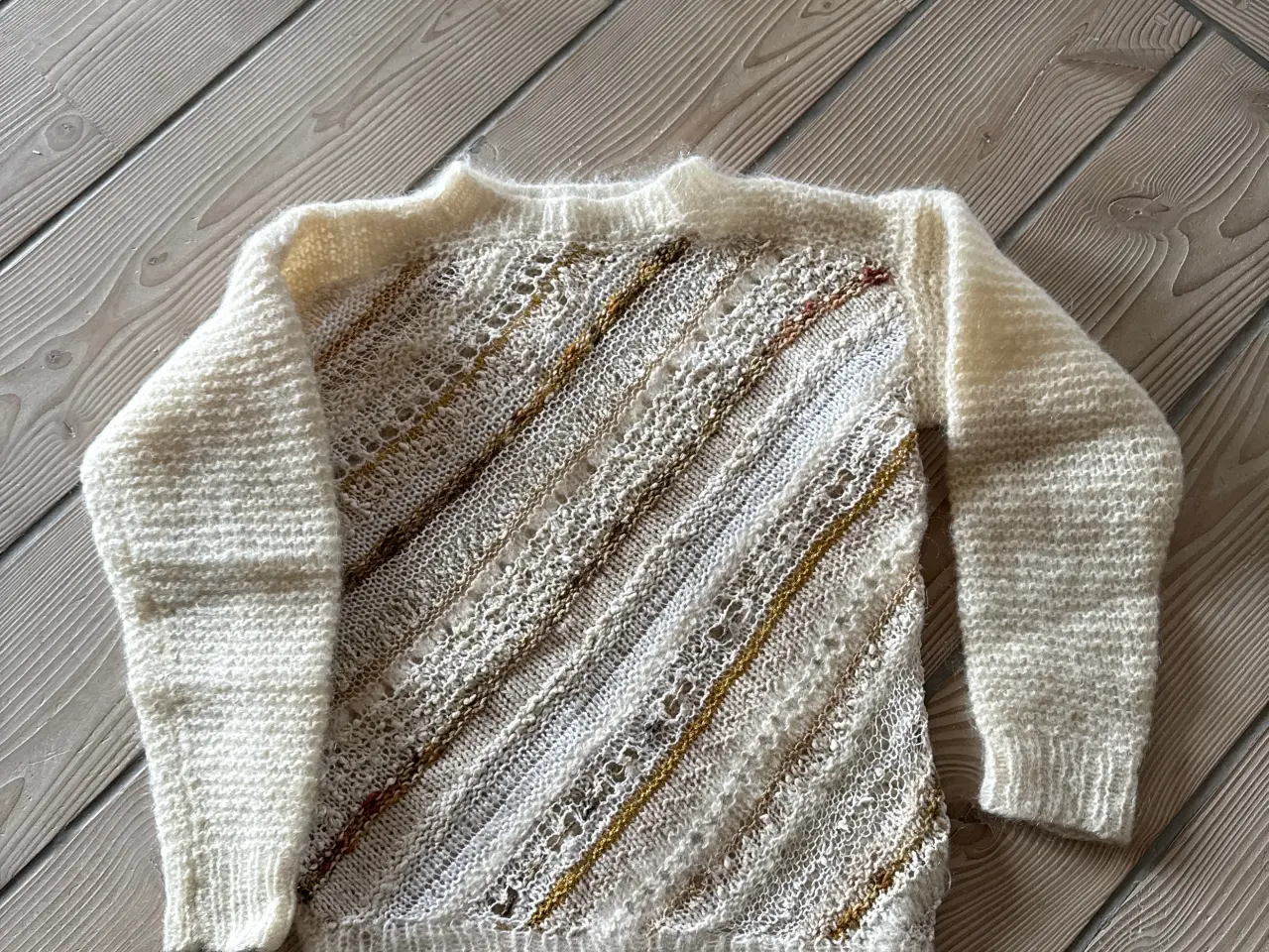 Billede 2 - Sweater råhvid i mohairuld
