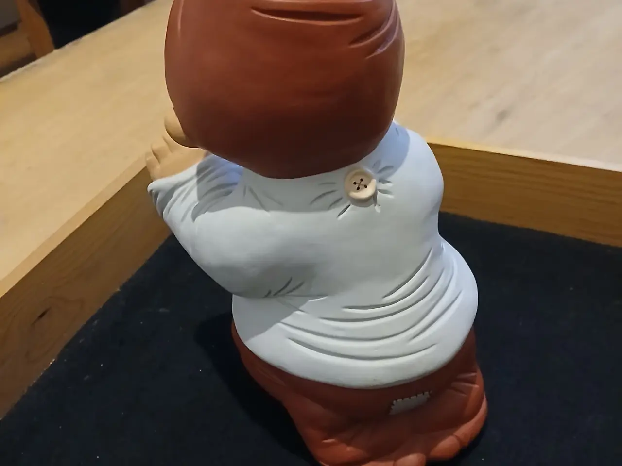 Billede 2 - Klarborg nisse 29,5 cm høj.
