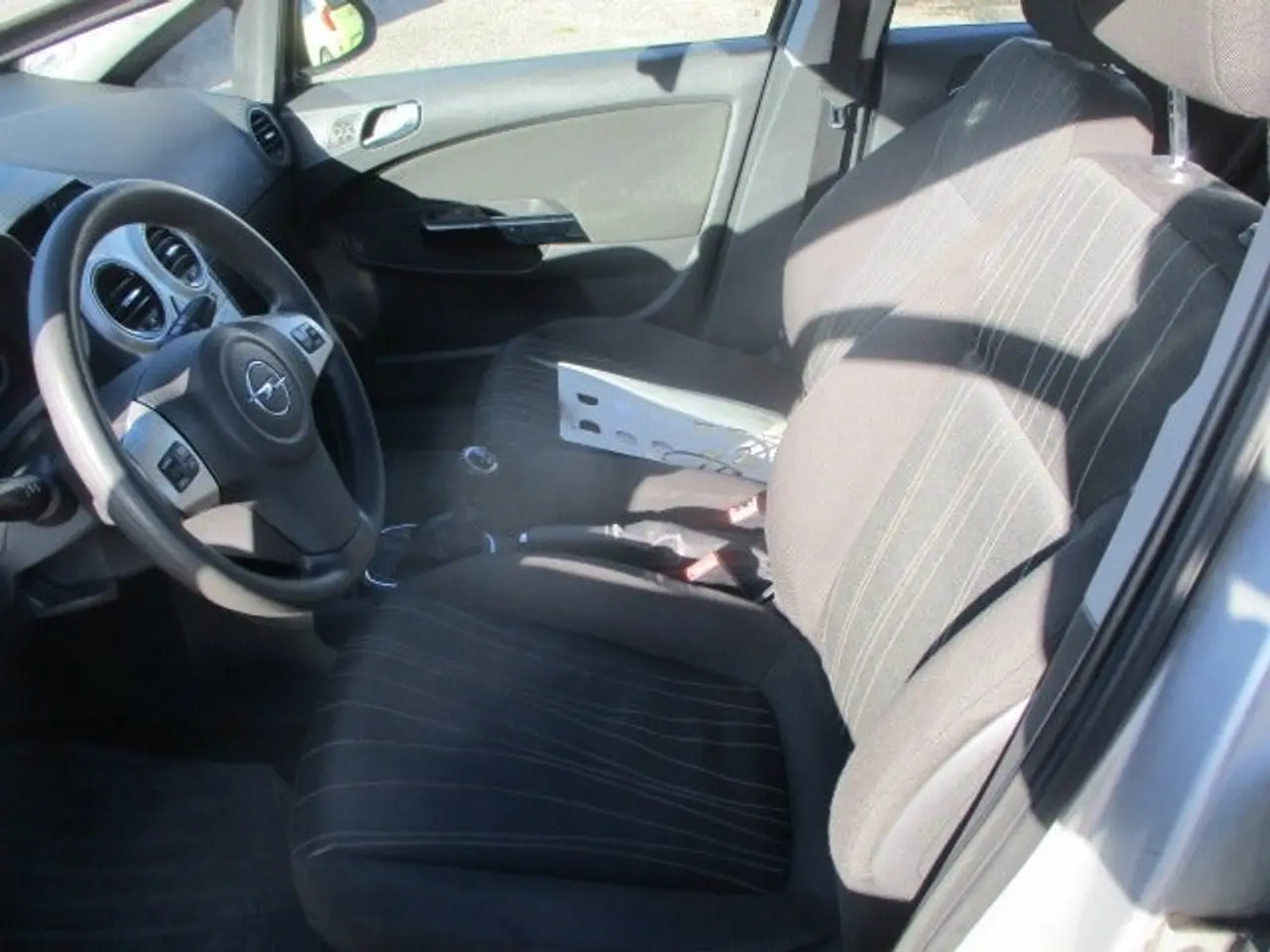 Billede 8 - Opel Corsa 1,4 16V Enjoy