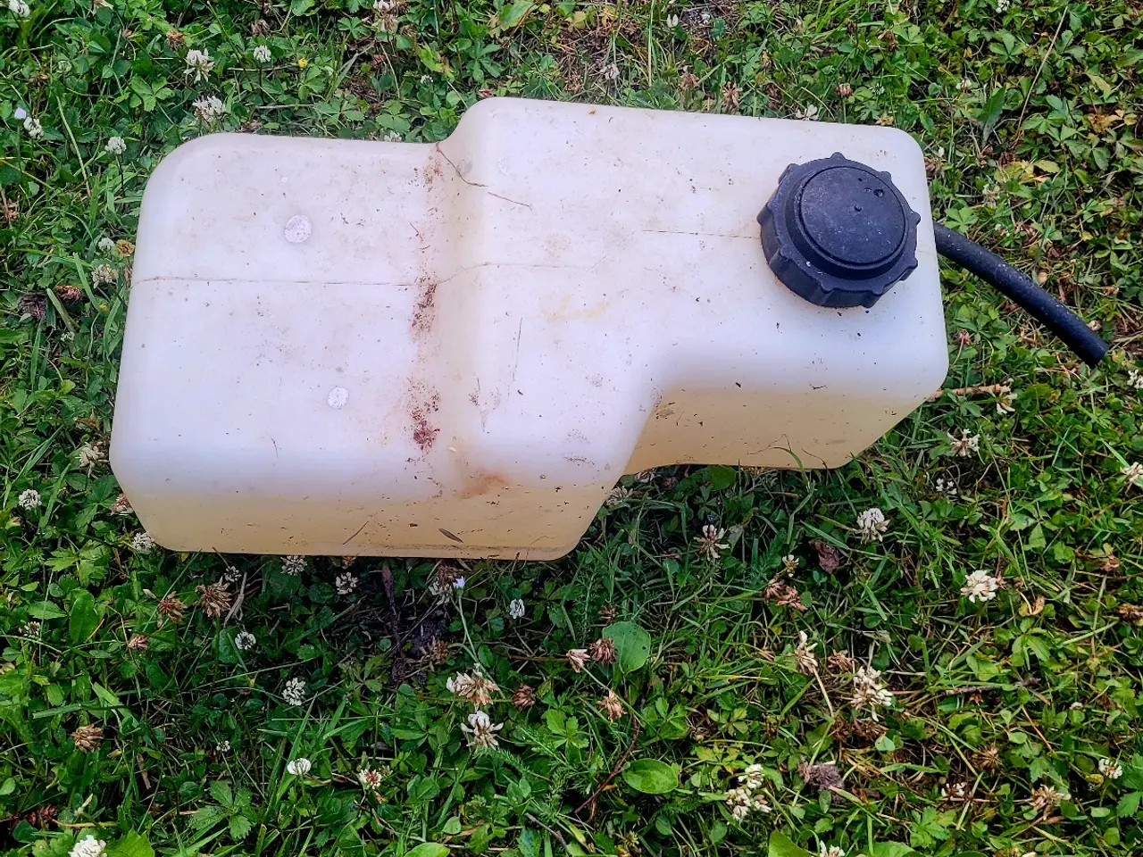 Billede 1 - Benzintank til Stiga Park