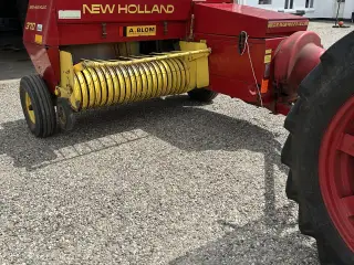 New Holland 370