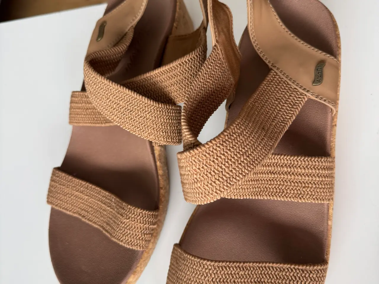 Billede 1 - Skechers med lidt hæl
