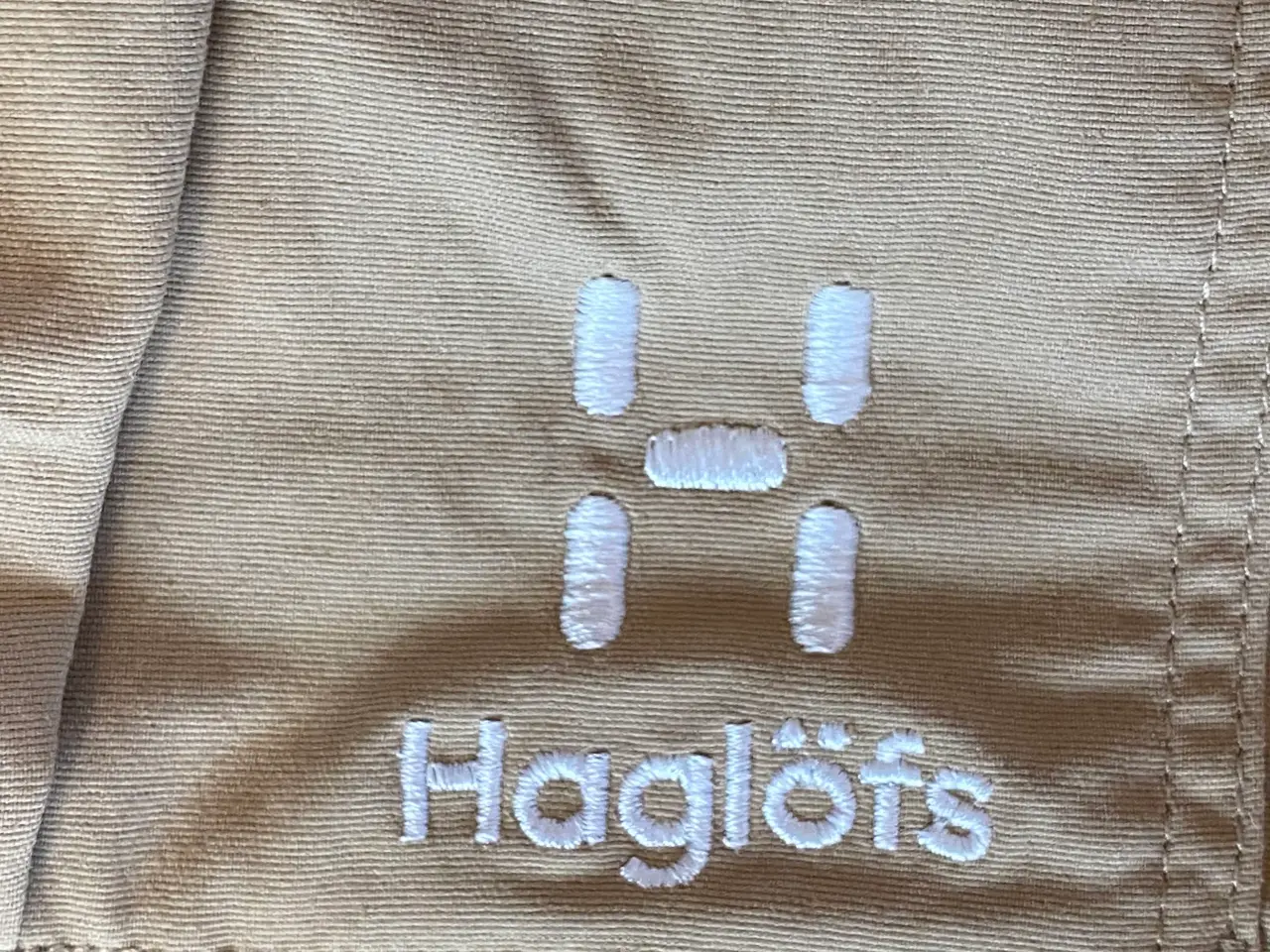 Billede 4 - Beige Haglöfs zip-off bukser str. 46