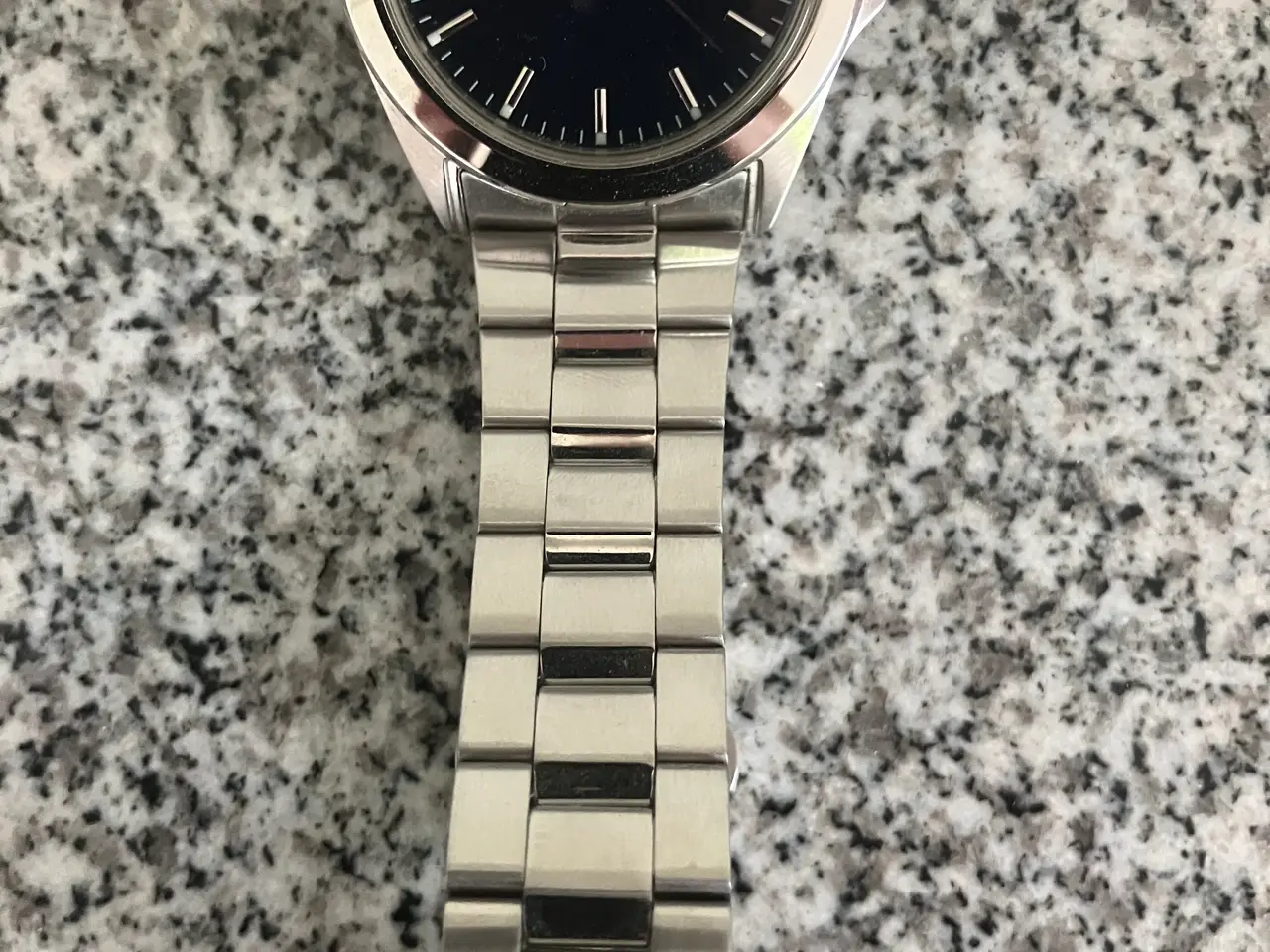 Billede 1 - herre armbåndsur Citizen Quartz