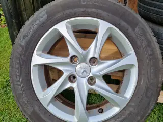 Originale Peugeot alufælge m Michelin sommerdæk