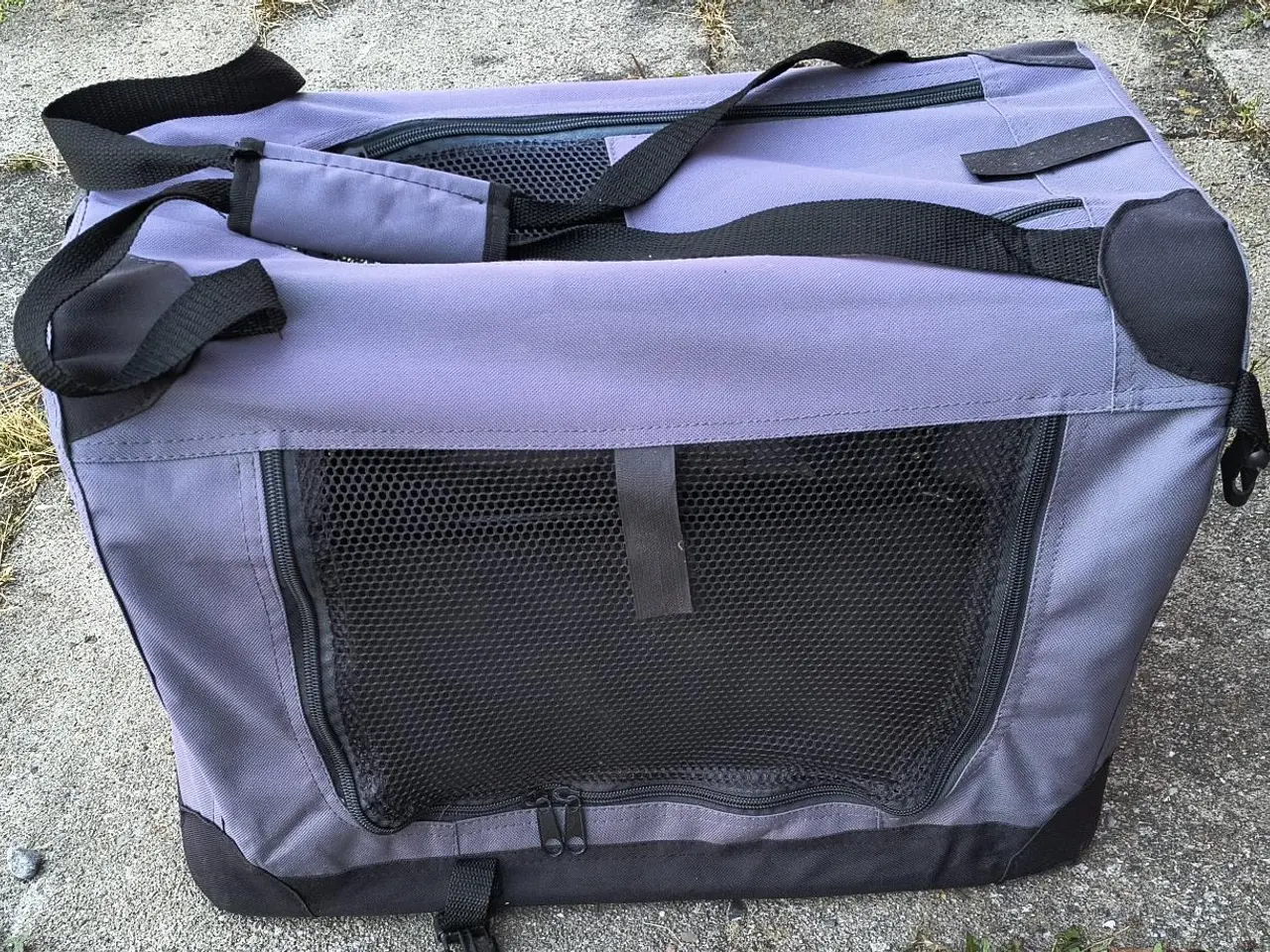 Billede 2 - TRANSPORTKASSE TIL HUND/KAT, I FLOT STAND