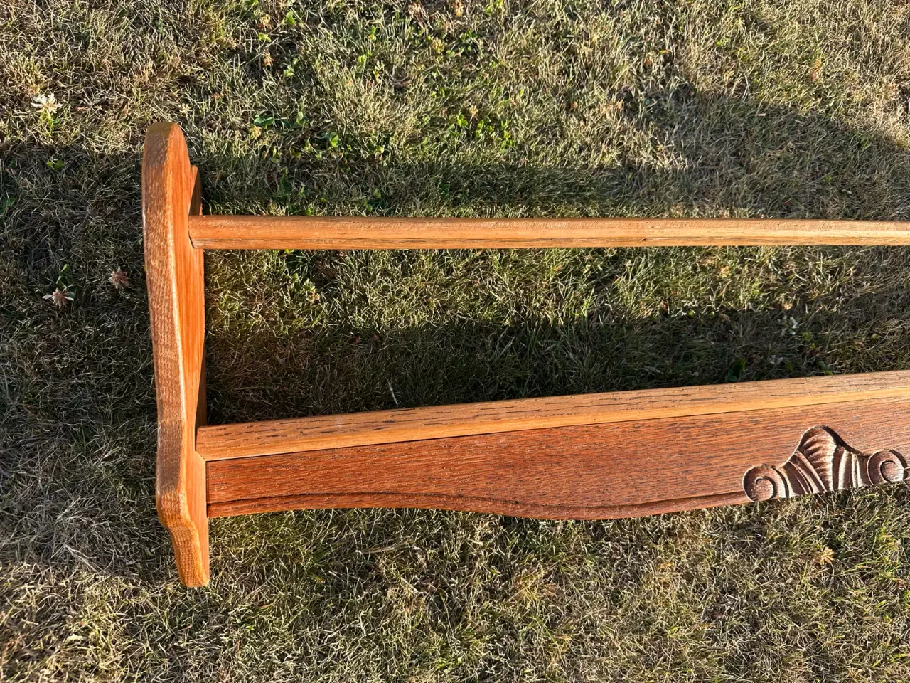 Billede 4 - Stor retro tallerkenrække / hylde i teak