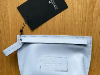 Designers Remix clutch