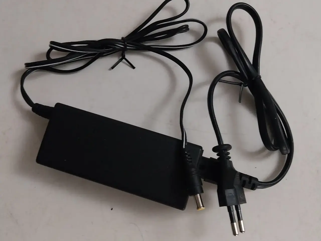 Billede 6 - Sony oplader