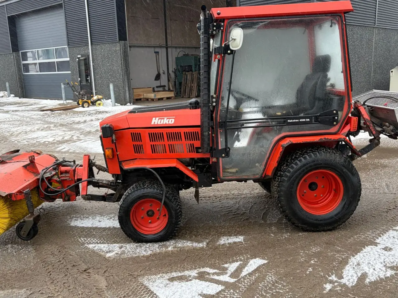Billede 2 - Hako Hakotrac 4500 DA M. Sneplov, kost og saltspreder