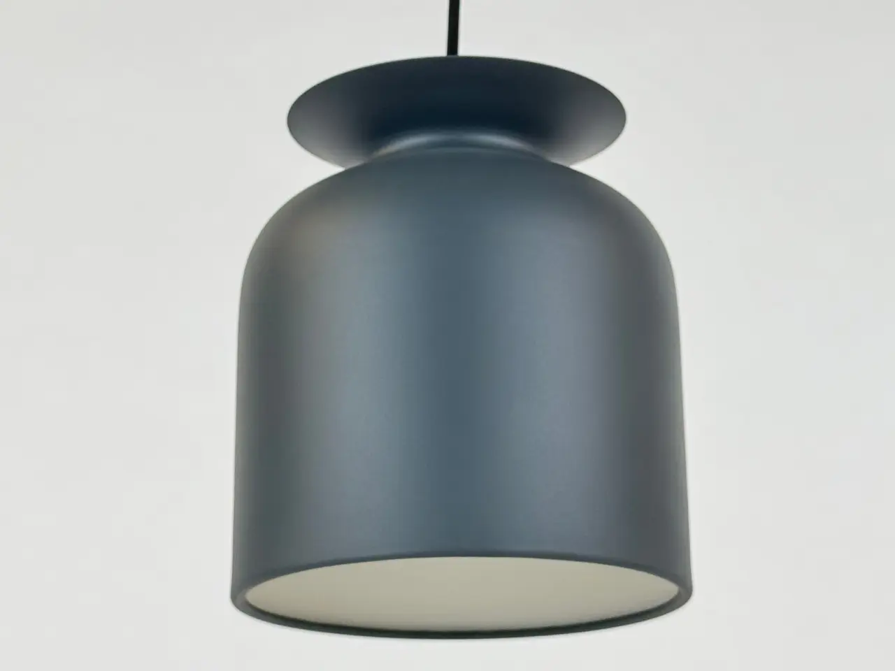 Billede 3 - GUBI Ronde Lampe – Mørkegrå H 24 cm