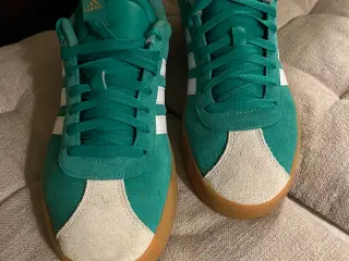 Adidas VL Court 3.0