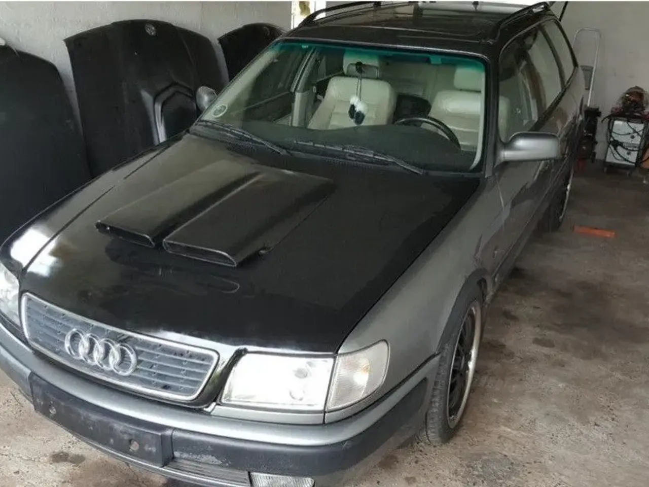 Billede 3 - Audi A6 Costum Motorhjelm 