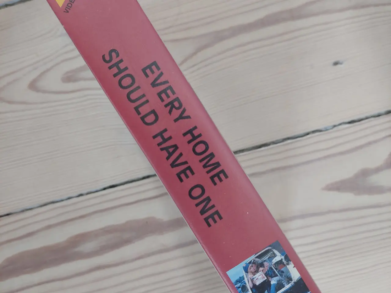 Billede 3 - Every Home Should Have One fra 1970 (VHS)