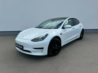 Tesla Model 3 Standard Range+ RWD