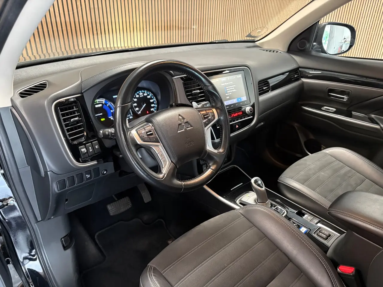 Billede 10 - Mitsubishi Outlander 2,4 PHEV Intense CVT 4WD