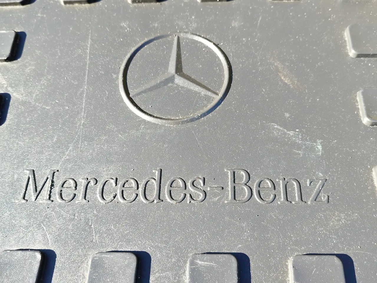 Billede 2 - Bagagerumsbakke Mercedes Benz