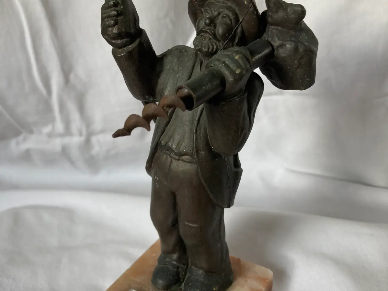 Billede 1 - Figur oplukker proptrækker