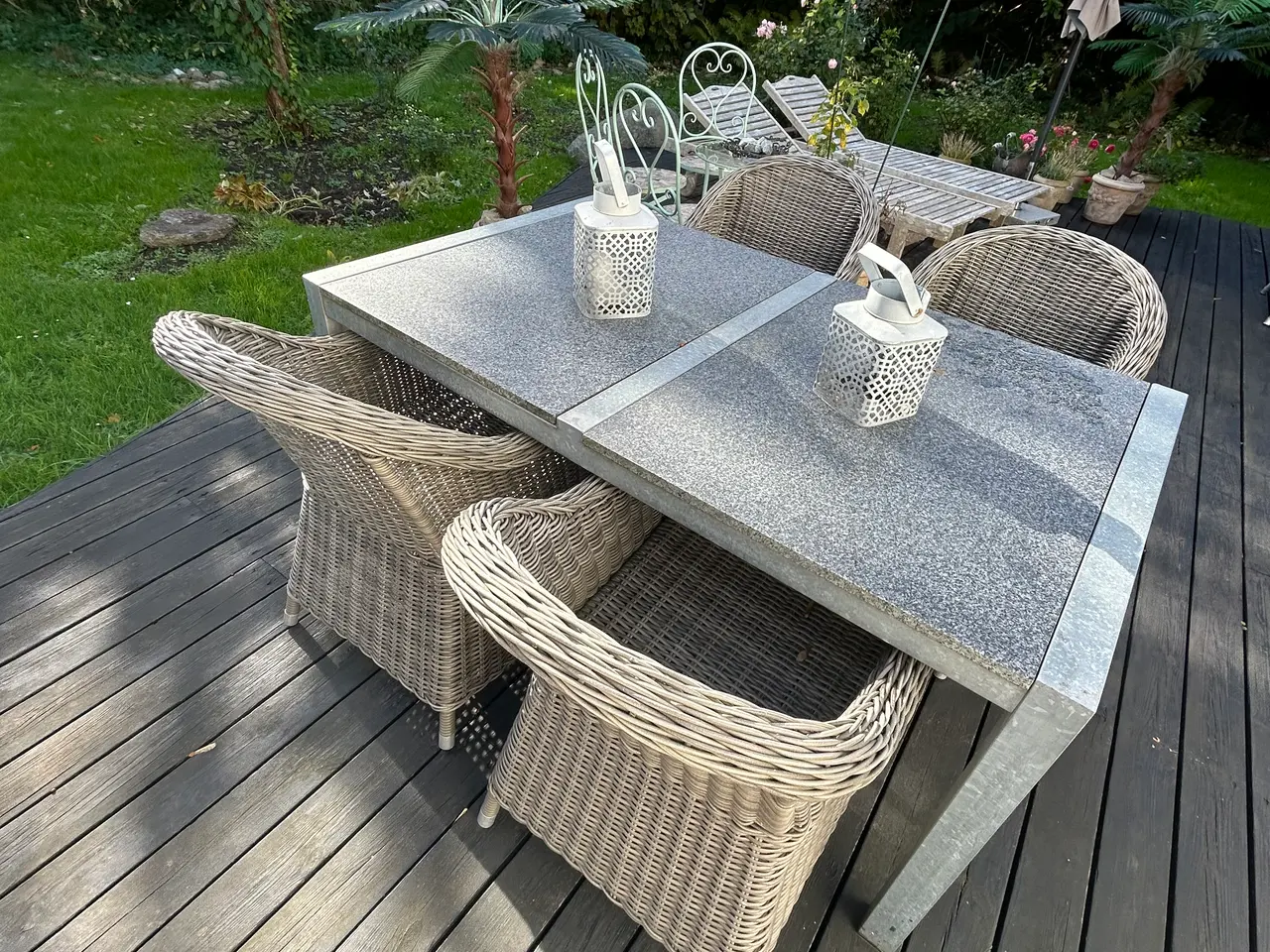 Billede 1 - Havebord med granitbordplder