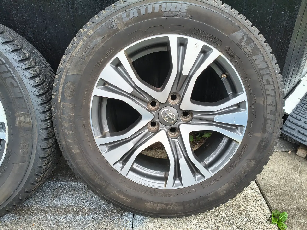 Billede 4 - Originale Toyota RAV4 fælge